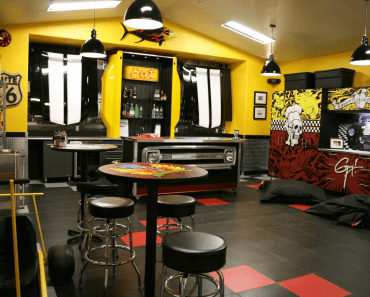 HOW TO BUILD A MAN CAVE GARAGE HOW TO BUILD A MAN CAVE GARAGE