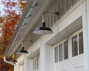 MOST POPULAR OUTDOOR GARAGE LIGHTING IDEAS AND GUIDES MOST POPULAR OUTDOOR GARAGE LIGHTING IDEAS AND GUIDES