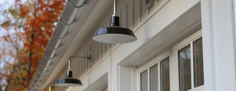 MOST POPULAR OUTDOOR GARAGE LIGHTING IDEAS AND GUIDES