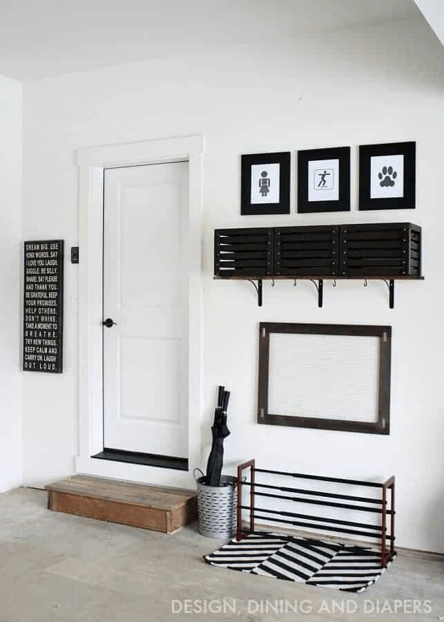 SIMPLE MUDROOM GARAGE STORAGE IDEAS