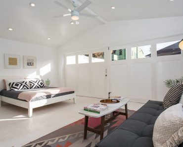 WANT SOME GARAGE MAKEOVER TO BEDROOM IDEAS? CHECK OUT THESE AWESOME SPACES! WANT SOME GARAGE MAKEOVER TO BEDROOM IDEAS? CHECK OUT THESE AWESOME SPACES!