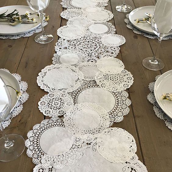 UNIQUE TABLE RUNNER GARAGE DECORATING IDEAS FOR PARTY