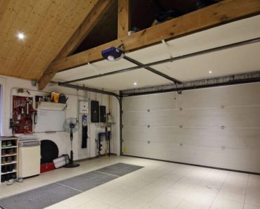 HOW TO INSULATE A GARAGE AND THE BEST TYPES TO CHOOSE TO STAY COMFORTABLE IN ALL SEASONS HOW TO INSULATE A GARAGE AND THE BEST TYPES TO CHOOSE TO STAY COMFORTABLE IN ALL SEASONS