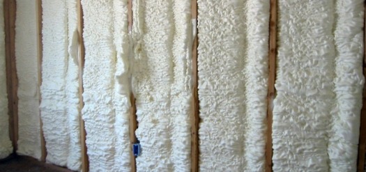 SPRAY GARAGE INSULATION