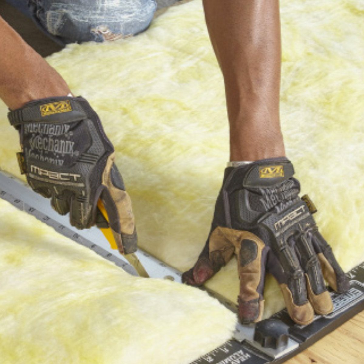 STEP HOW TO INSULATE A GARAGE DOOR