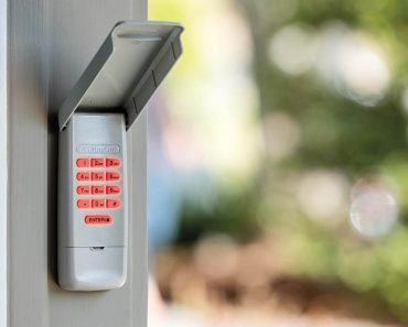 HOW TO CHANGE GARAGE DOOR CODE HOW TO CHANGE GARAGE DOOR CODE