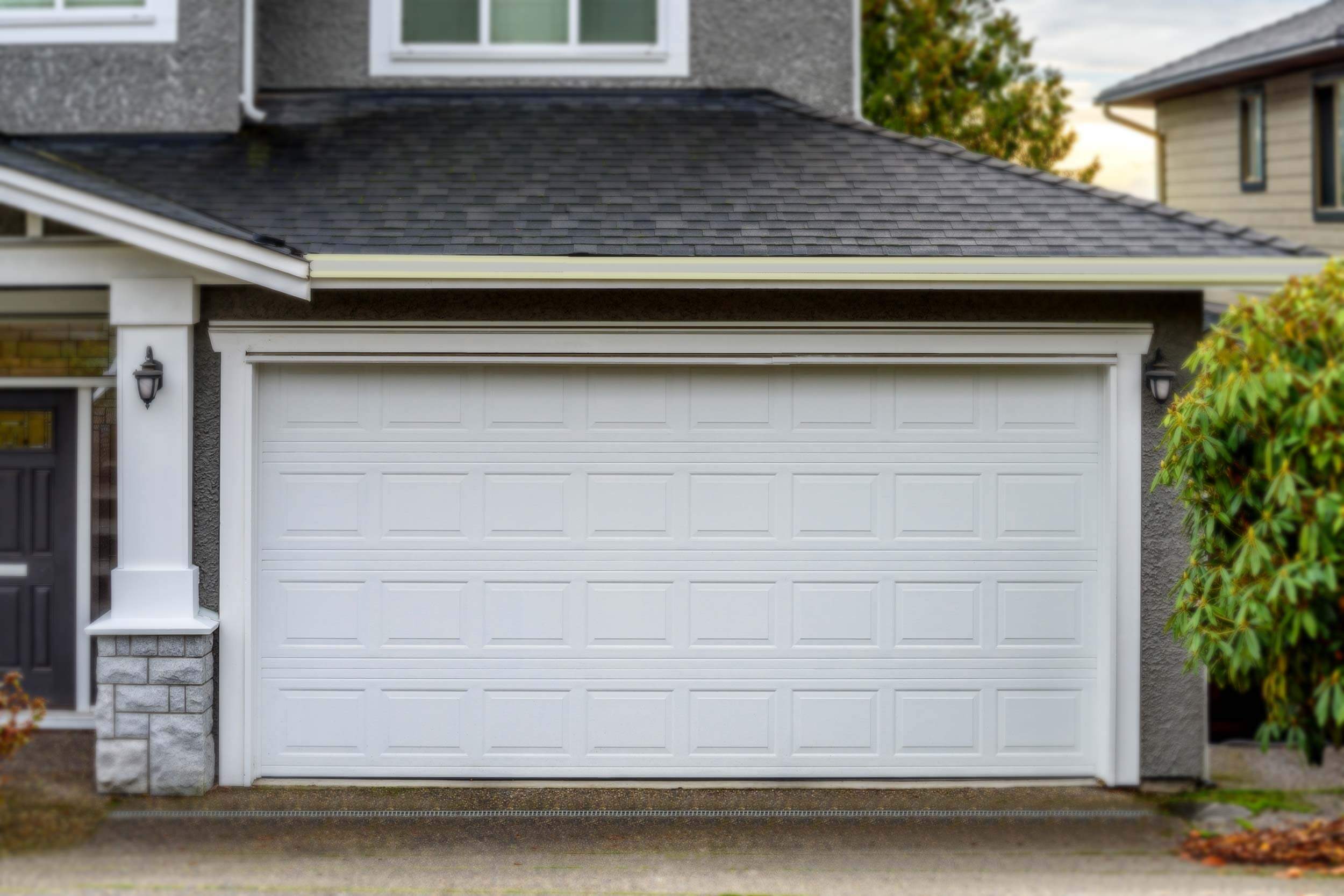 HOW TO REPLACE BATTERY REMOTE GARAGE DOOR