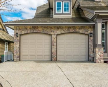 GUIDANCE: 2 CAR GARAGE SIZE GUIDANCE: 2 CAR GARAGE SIZE
