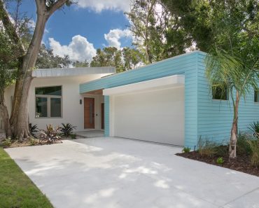 15 MID CENTURY MODERN GARAGE IDEAS THAT LOOK FANTASTIC!