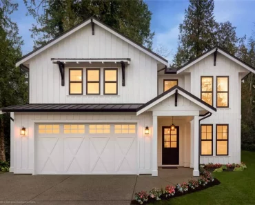 Awesome White Modern Farmhouse Garage Doors