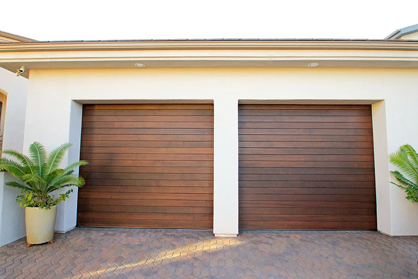 Modern Residential Roll Up Garage Doors