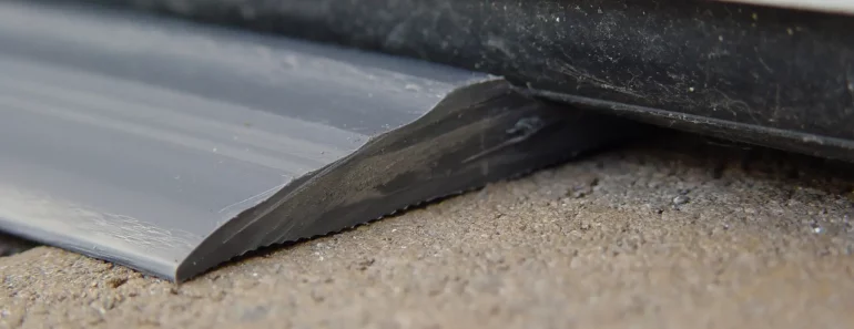 Best Garage Door Seal To Keep Water Out